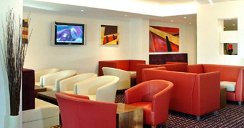 Holiday Inn Express Doncaster By Ihg Dalaman gambar